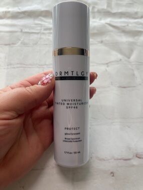 DRMTLGY Universal Tinted Moisturizer SPF 46
